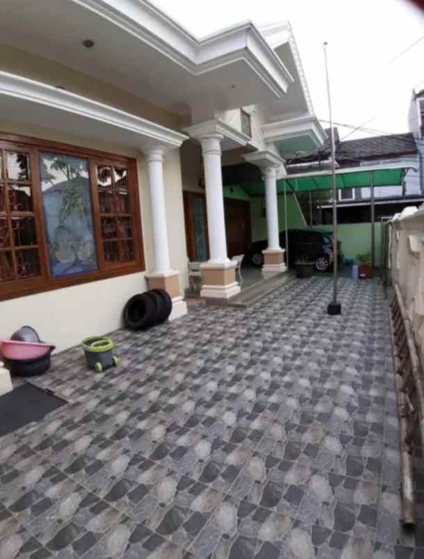 dijual rumah jl kalibata jakarta selatan