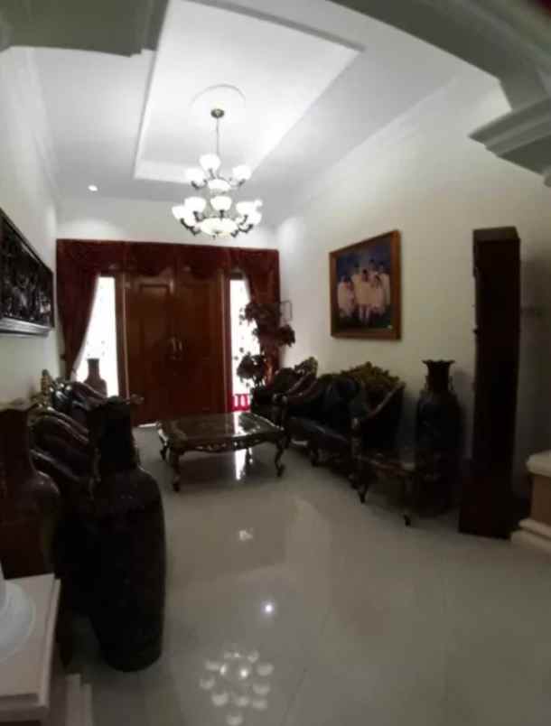 dijual rumah jl kalibata jakarta selatan