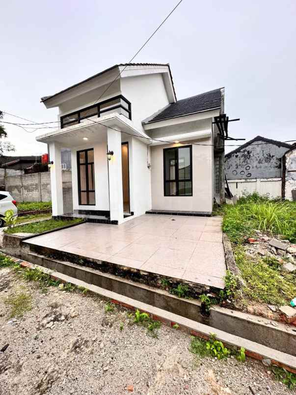 dijual rumah jl kapin raya jatibening