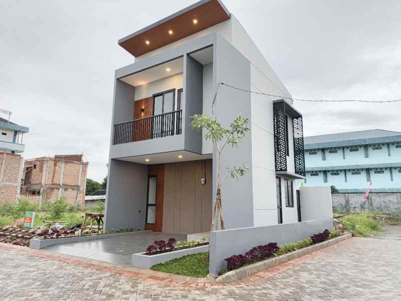 dijual rumah jl kh muchtar tabrani
