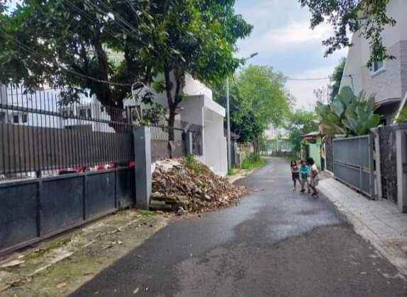 dijual rumah jl melati 4 bintaro kec