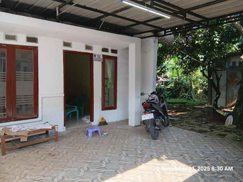 dijual rumah jl meruyung limo cinere depok