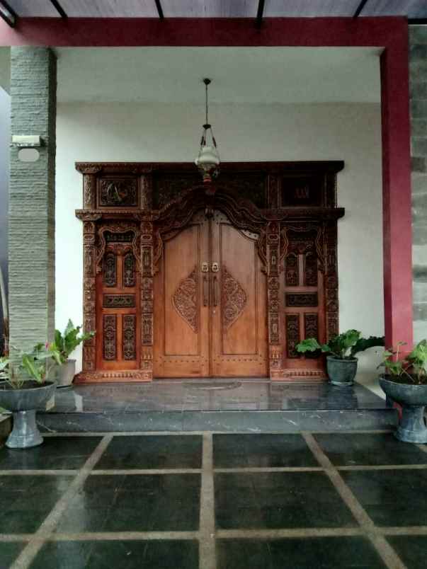 dijual rumah jl padasuka cimahi