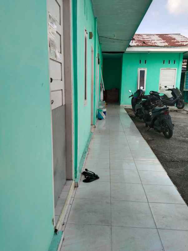 dijual rumah jl pahlawan kerja