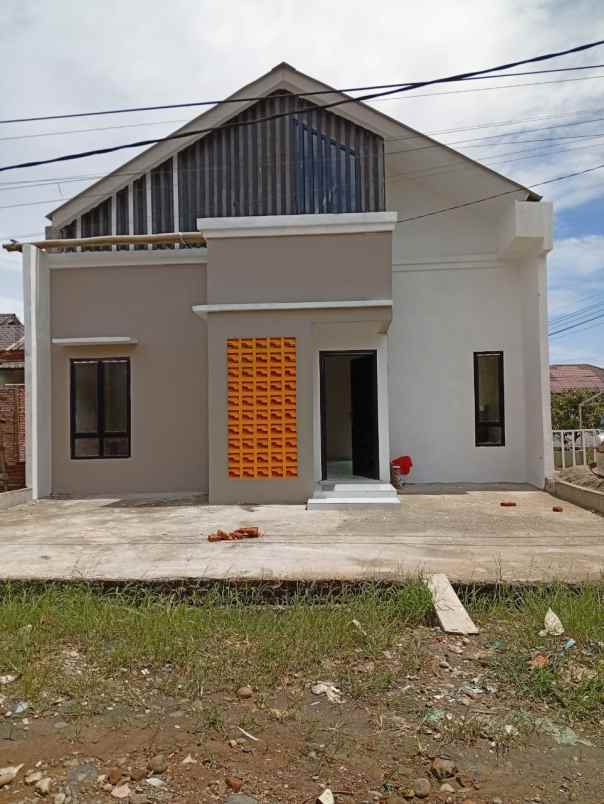 dijual rumah jl penampungan jl karya