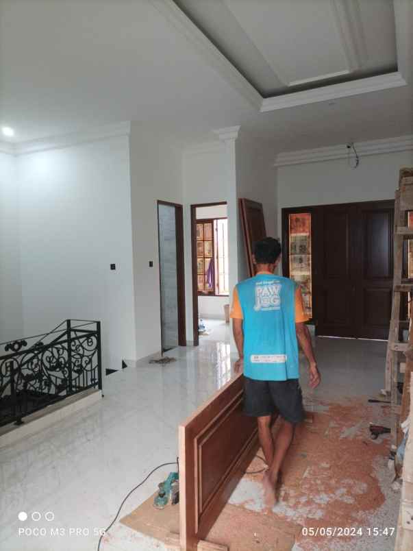 dijual rumah jl pondok bambu duren