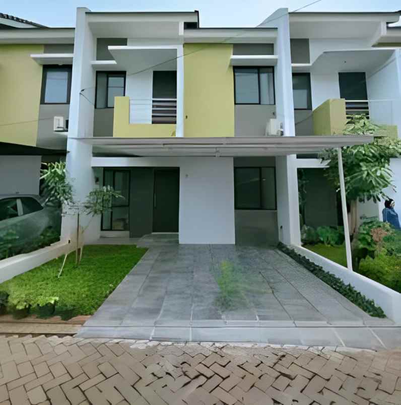 dijual rumah jl pondok jati raya