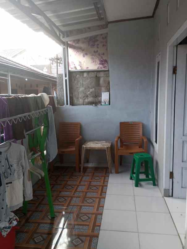 dijual rumah jl pradana raya susukan