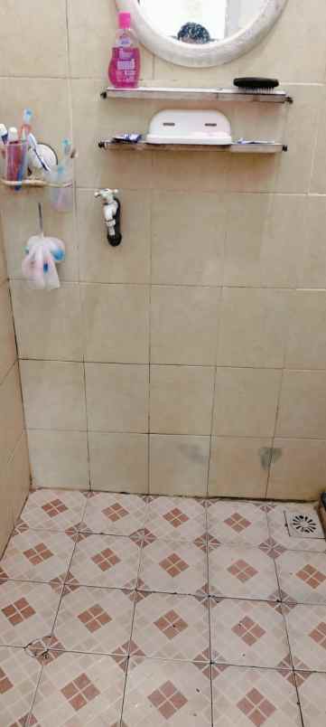 dijual rumah jl purwodadi