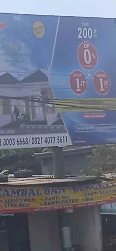 dijual rumah jl raya kedamean dawar