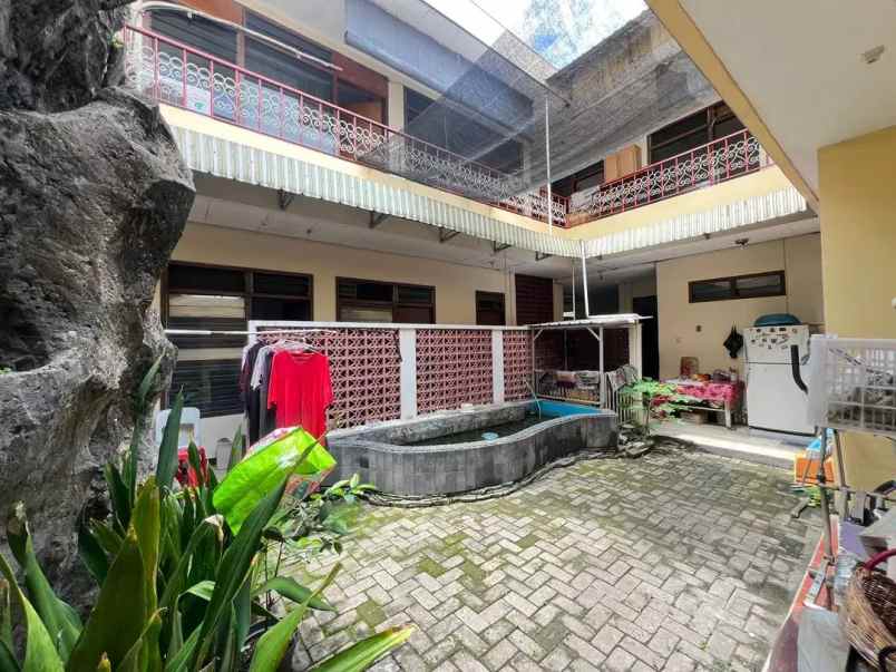 dijual rumah jl raya ra kartini dr