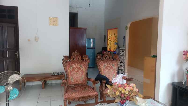 dijual rumah jl soekarno hatta