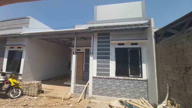 dijual rumah jl somawinata tanimulya