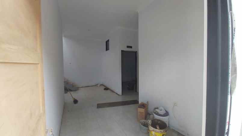 dijual rumah jl somawinata tanimulya