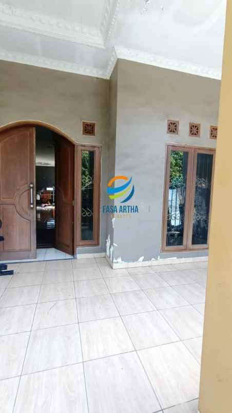 dijual rumah jl swadaya raya duren