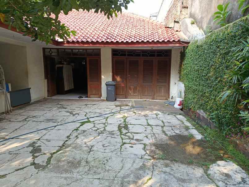 dijual rumah jln kemang timur raya