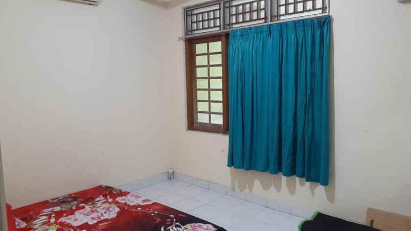 dijual rumah kali baru