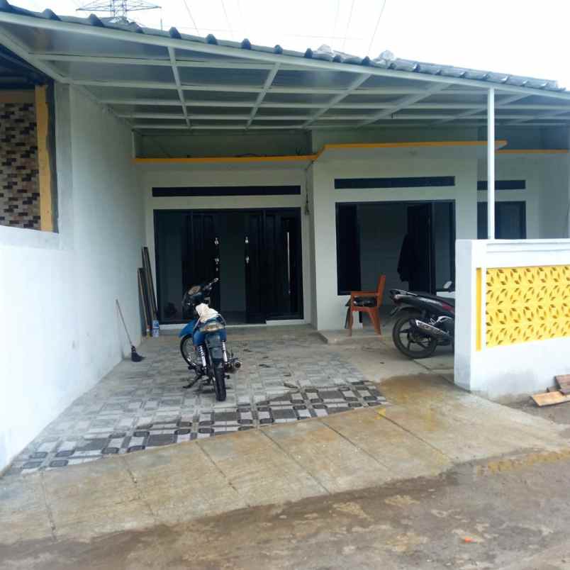 dijual rumah kamasan banjaran