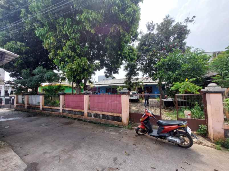 dijual rumah kampung tipar mekarsari depok