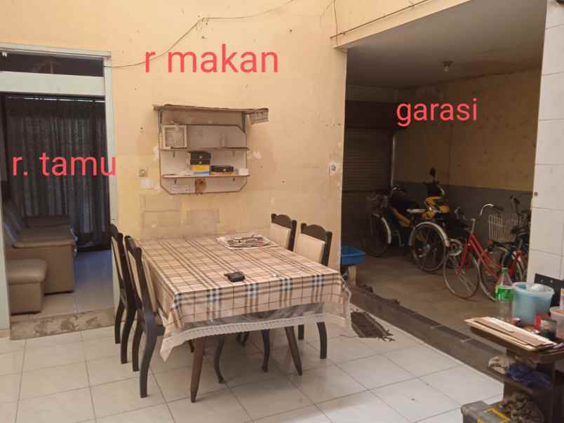 dijual rumah karang empat