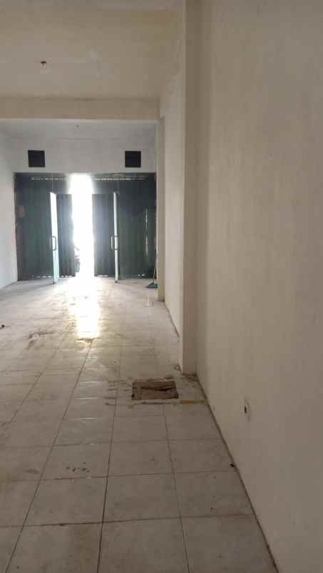 dijual rumah karang menjangan surabaya