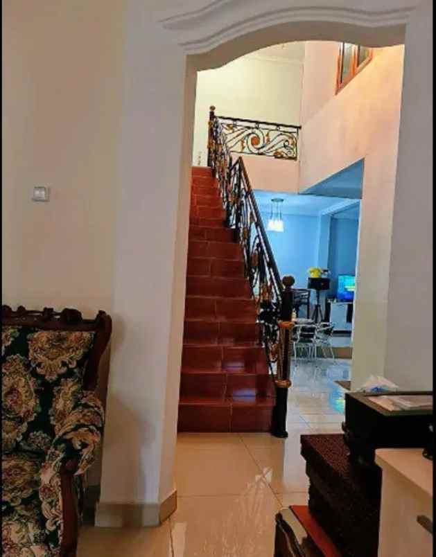 dijual rumah kebayoran lama