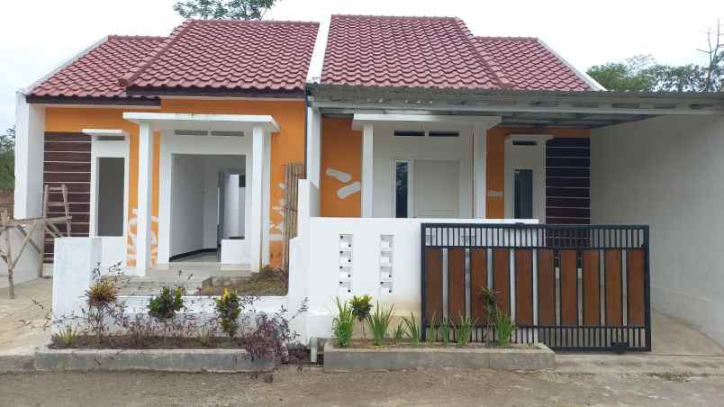 dijual rumah kedungkandang