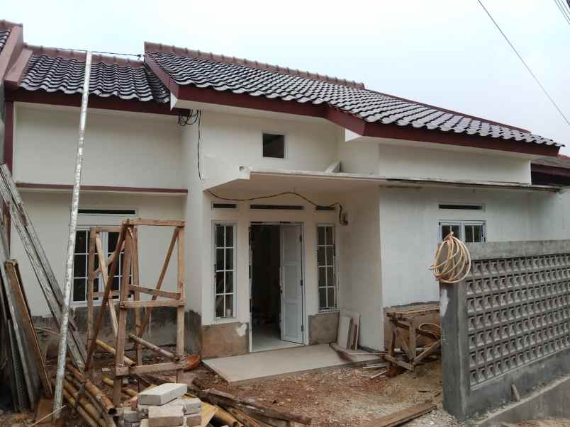 dijual rumah kel rangkapan jaya kec