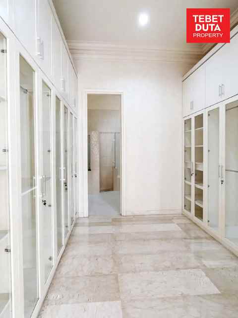 dijual rumah kemang jakarta selatan