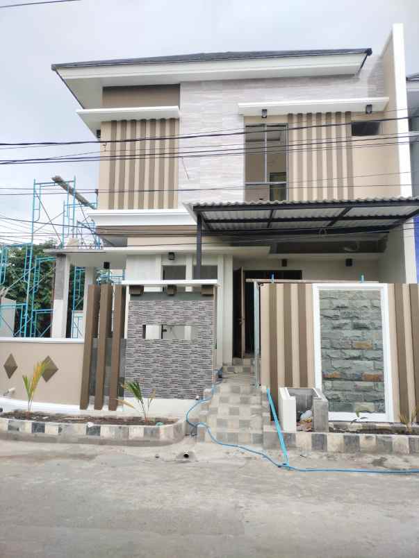 dijual rumah kertajaya indah