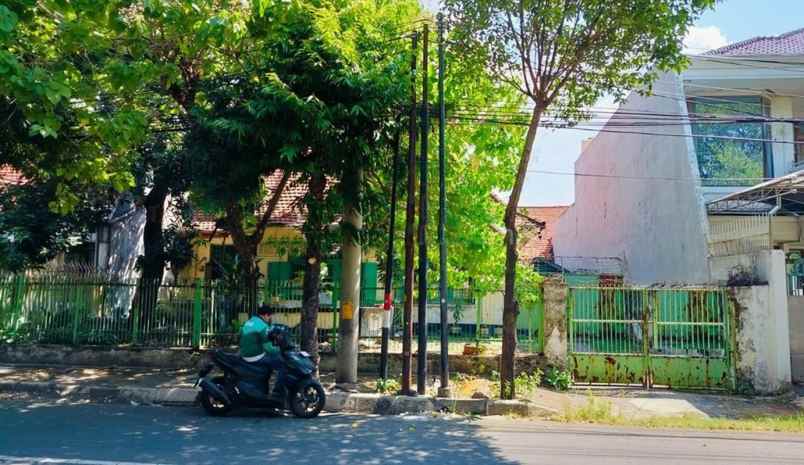 dijual rumah ketabang kec genteng