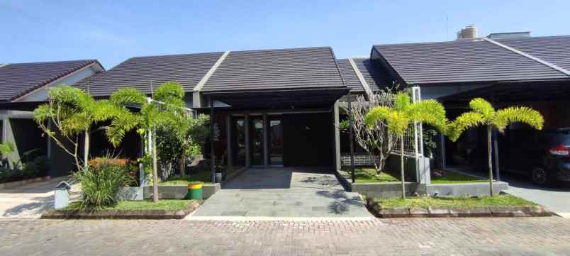 dijual rumah komp kiwari residence bandung