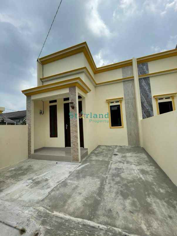 dijual rumah komplek deplu