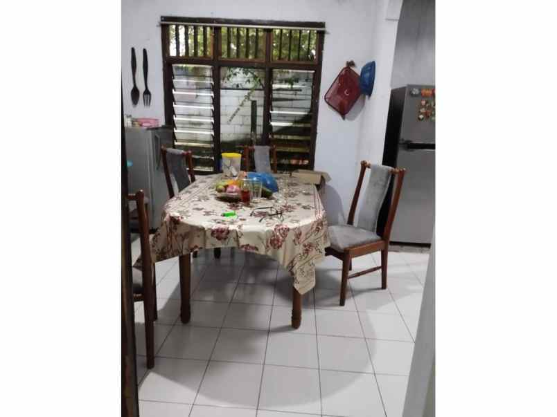 dijual rumah komplek skma jl pasang no