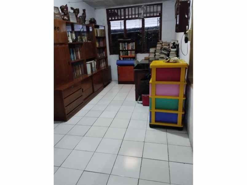 dijual rumah komplek skma jl pasang no