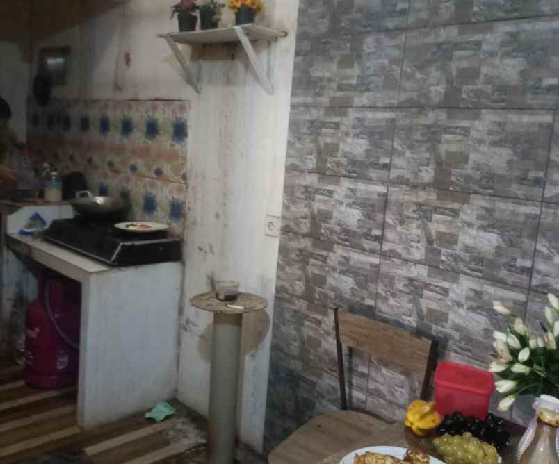 dijual rumah komplek vila dago pamulang