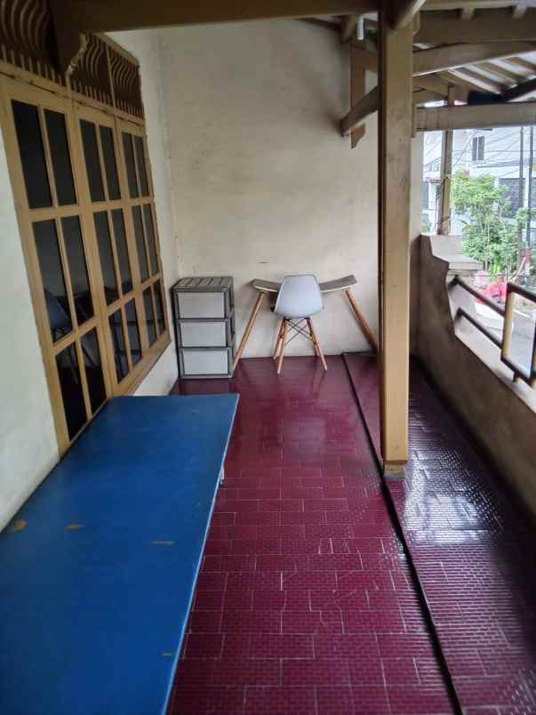 dijual rumah kramat senen