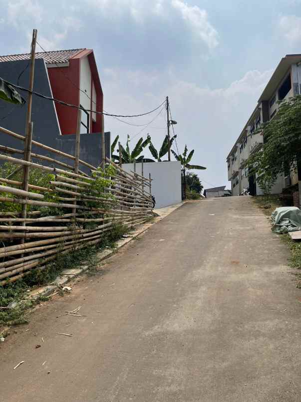 dijual rumah krukut