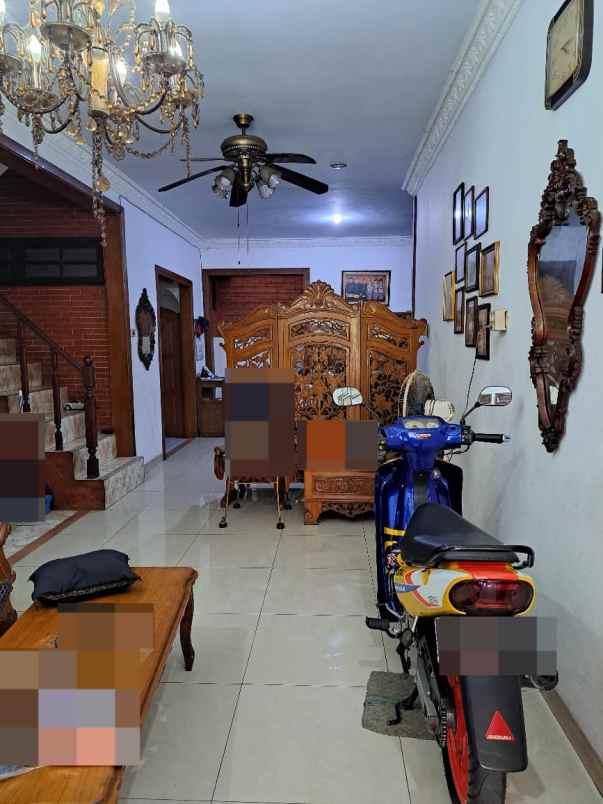 dijual rumah kunciran