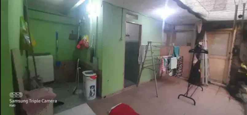 dijual rumah kutisari indah