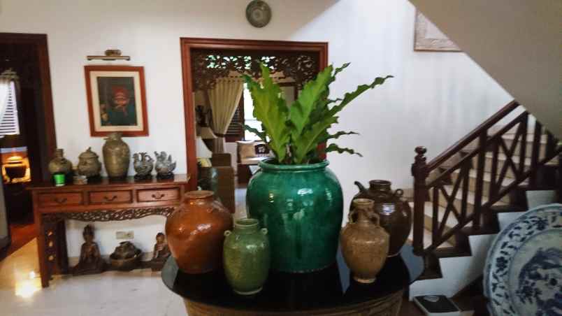 dijual rumah lampiri pondok kelapa