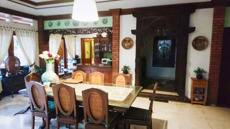 dijual rumah lampiri pondok kelapa
