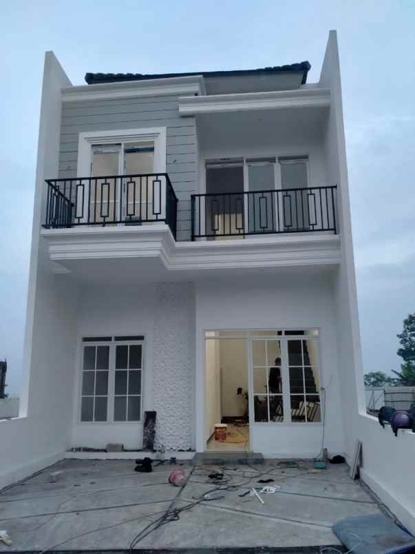 dijual rumah lawang malang