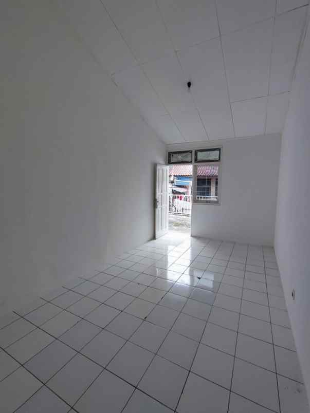 dijual rumah lebak bulus