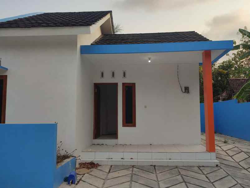 dijual rumah lemahdadi bangunjiwo