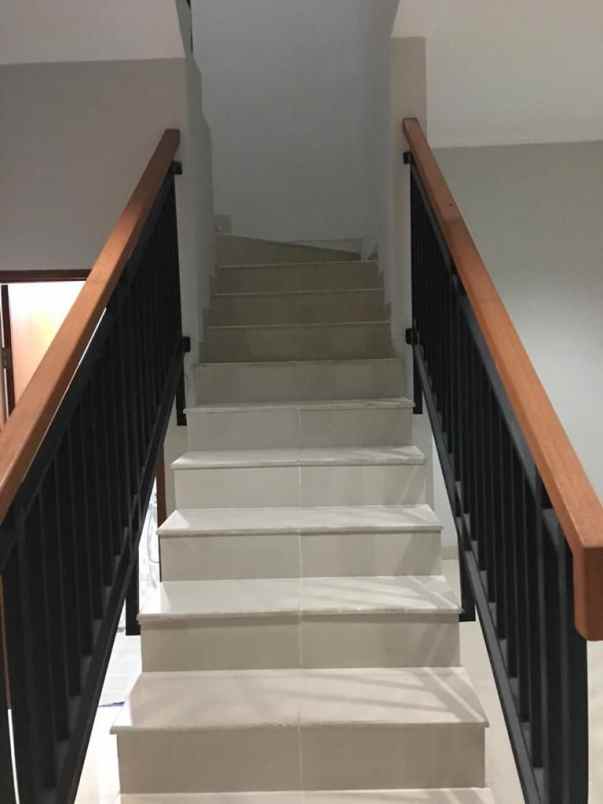 dijual rumah lengkong bojongsari bandung