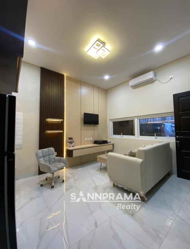 dijual rumah limo limo depok