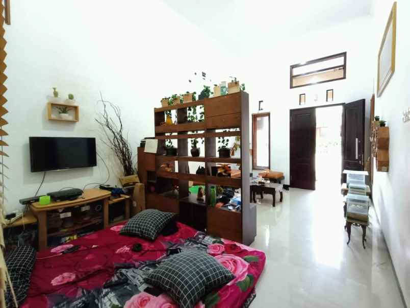 dijual rumah lokasi pandanwangi sulfat malang