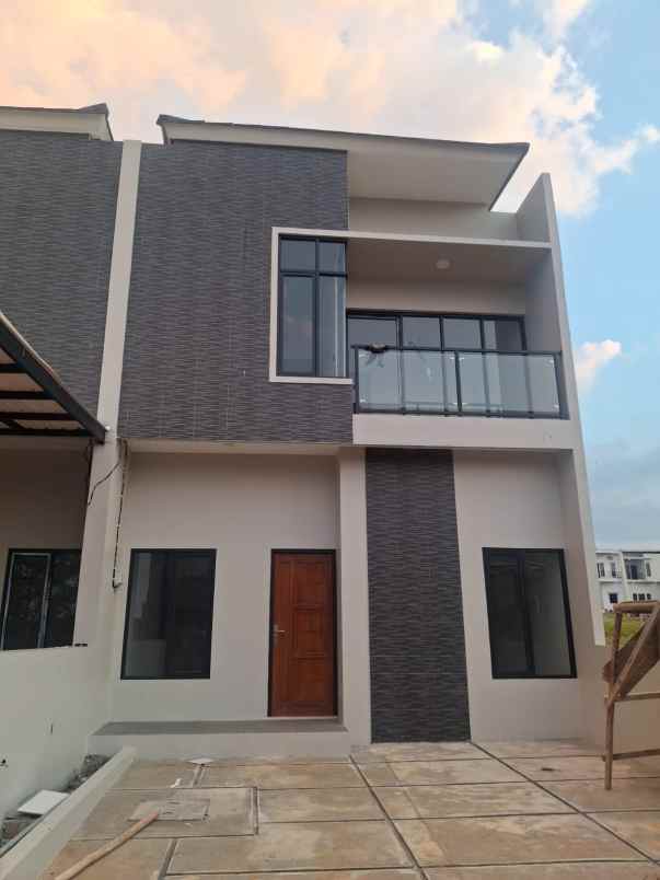 dijual rumah mangunharjo