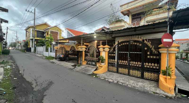 dijual rumah manukan mukti